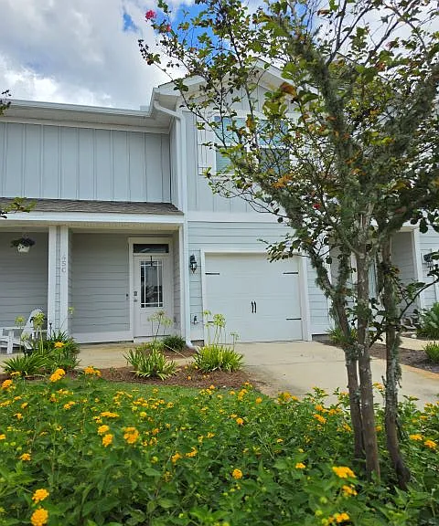 45 Crossing Ln #C — Photo 2