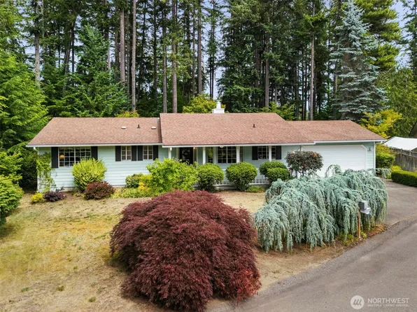129 NE Teri Court, Bremerton, WA 98311
