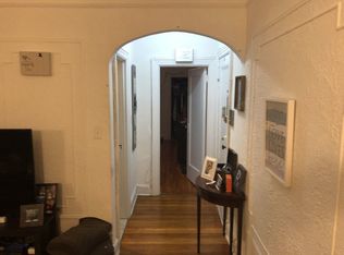 2830 34th St APT 4A, Astoria, NY 11103