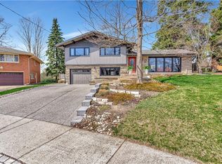 12 Farmbrook Pl, Kitchener, ON N2M4K8