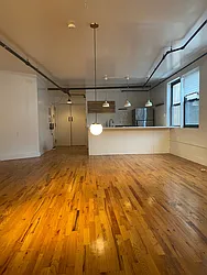 Rented by R New York