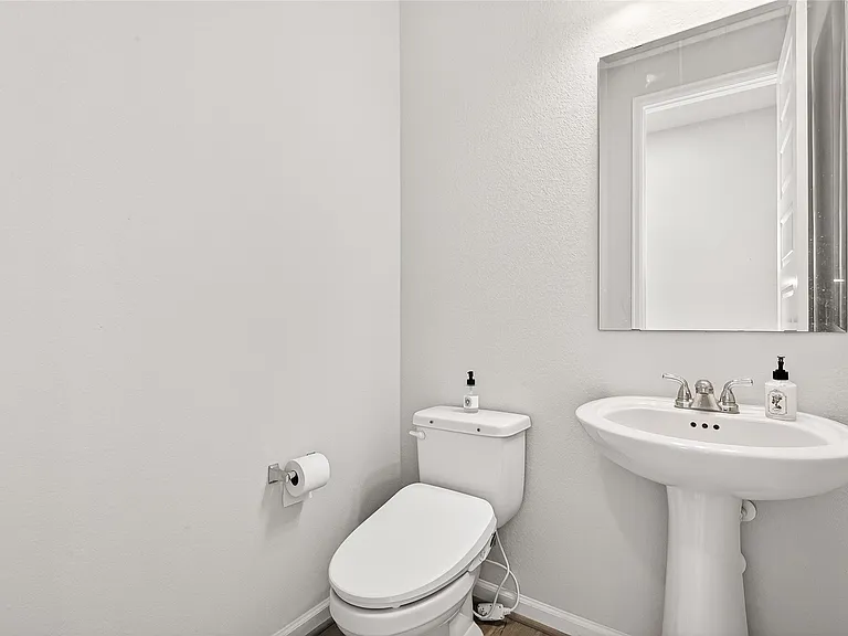 7438 Denali Dr — Photo 20