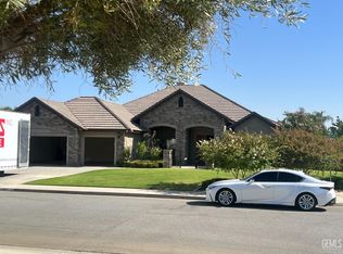 14845 Desert Sage Ct, Bakersfield, CA 93314