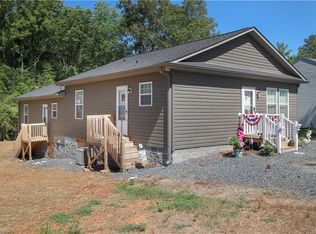 411 Spring St #A & B, Denton, NC 27239