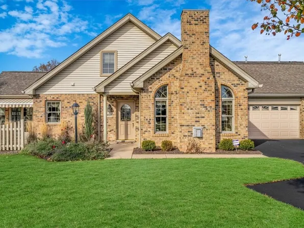 4113 Duckhorn Dr, Coraopolis, PA 15108