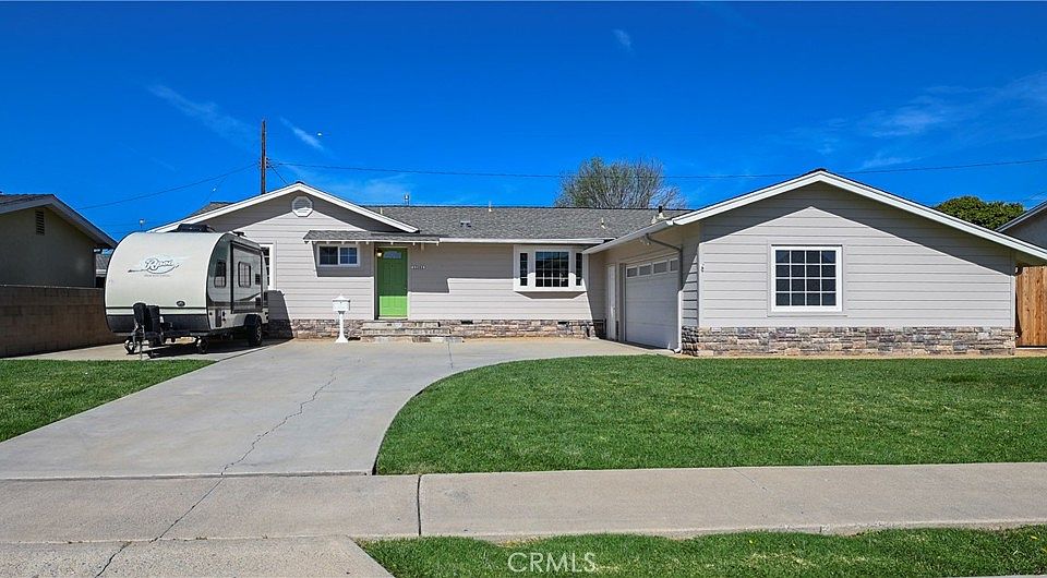 1st image of 13181 Hickory Branch Rd