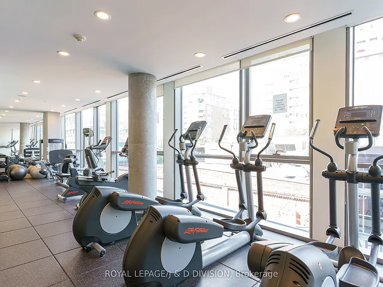 390 Cherry St #3105 — Photo 30