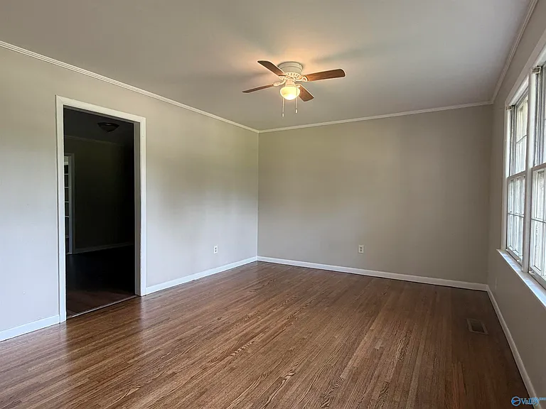 2204 Pisgah Cir NW — Photo 4