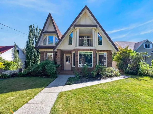 9571 91st St NW, Edmonton, AB T6C 3P6