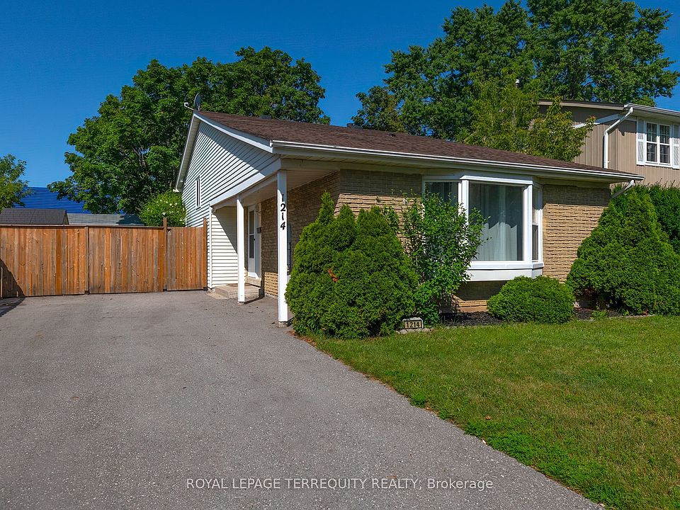 1st image of 1214 Trowbridge Dr