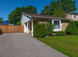 1214 Trowbridge Dr, Oshawa, ON L1G 7H2