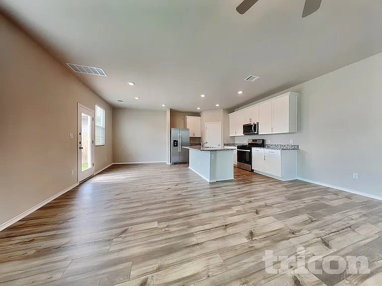 5121 Saddle Club Dr — Photo 3