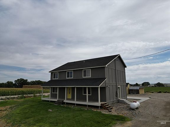 2nd image of 3044 Purdom Ln