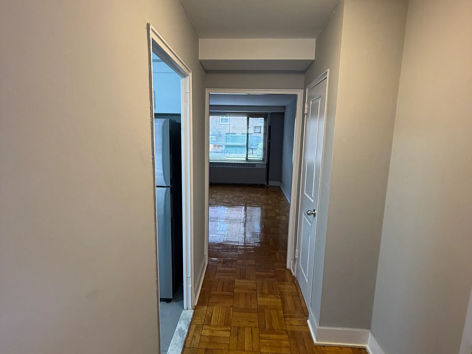 186th Ln, Fresh Meadows — Photo 2
