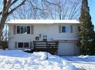 1801 S Grandview Ave, Sioux Falls, SD 57103