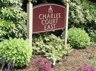 1208 Greendale Ave APT 209, Needham, MA 02492