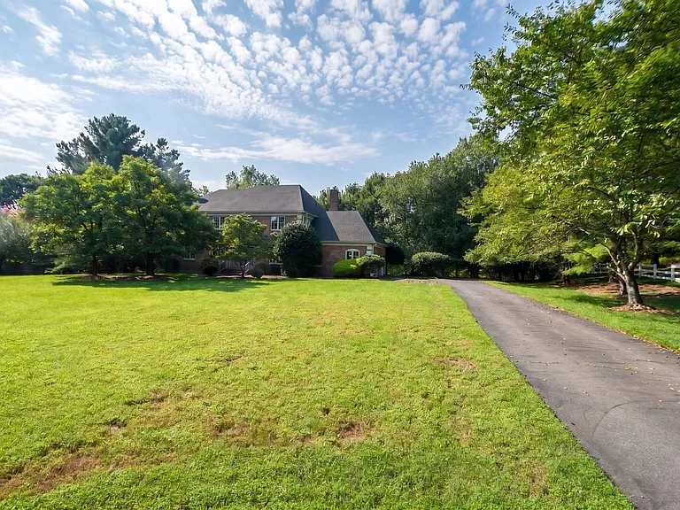 26 Holly Leaf Ct — Photo 6