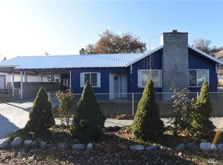 2 S Elm St, Omak, WA 98841