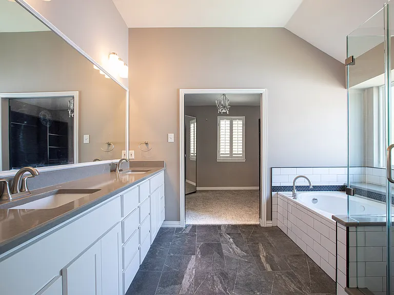 515 Southridge Way — Photo 14