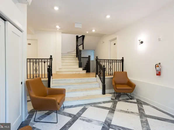 2869 28th St NW, Washington, DC