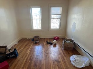 50 Winston Rd #L3, Dorchester Center, MA 02124