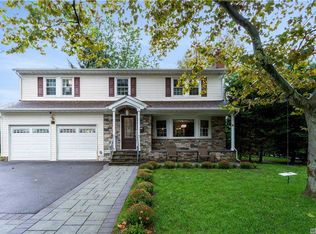 80 Salisbury Ave, Garden City, NY 11530
