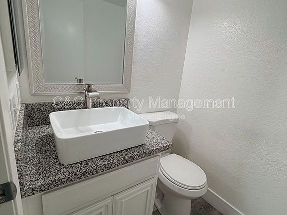 3rd image of 13110 Mohican Dr