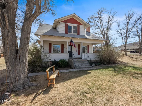 1185 Truckee Ln, Fernley, NV 89408