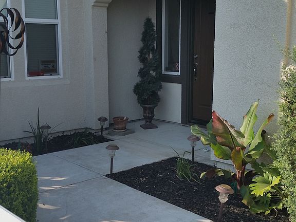 walkway to front door