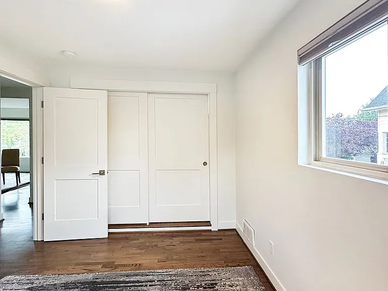 3803 Carr Pl N — Photo 10