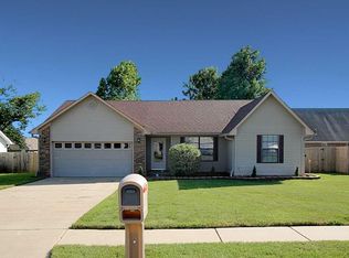 13 Stonehaven Dr, Cabot, AR 72023