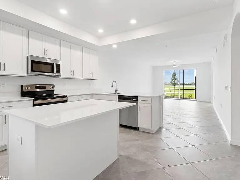 5651 Double Eagle Cir #4314 — Photo 4