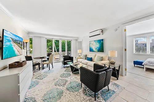 455 Worth Ave #201 Photo 1