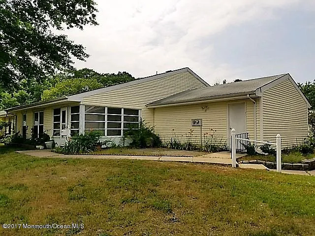 5 Petunia Drive #D photo 1