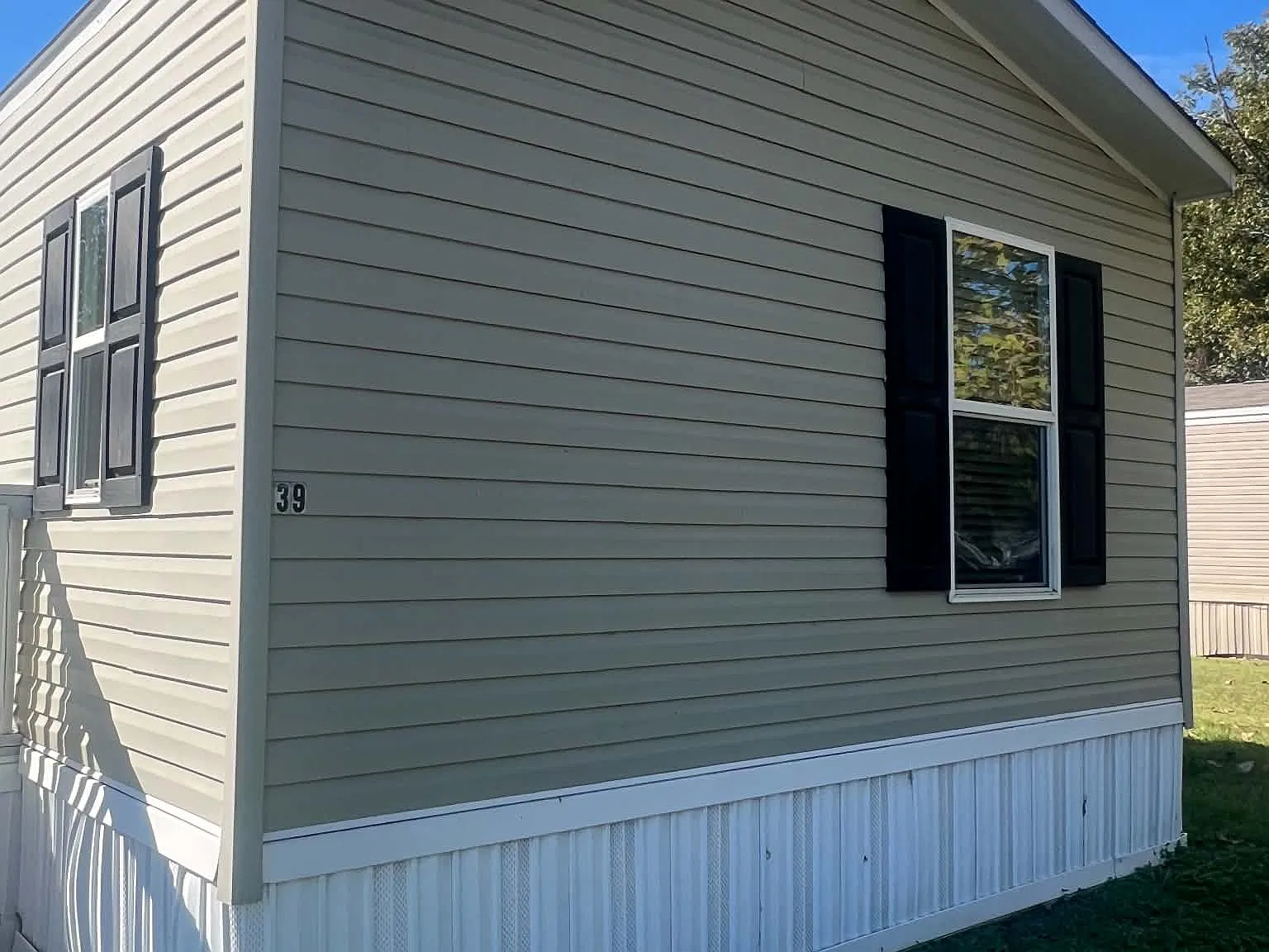 2 bed, 896 sqft, $849 — Photo 2