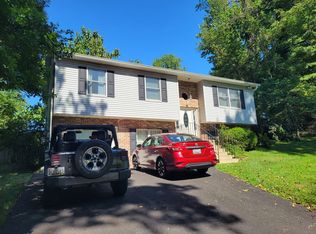 3821 Fairway Dr, Chesapeake Beach, MD 20732