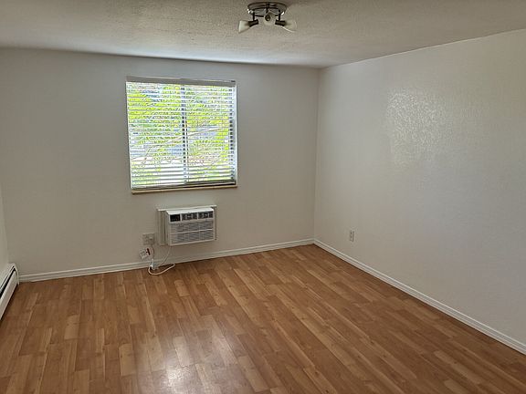 5th image of 1304 S Parker Rd APT 258
