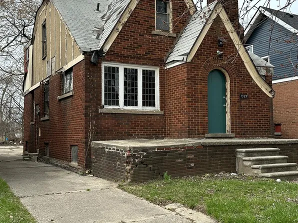 13537 Meyers Rd, Detroit, MI 48227