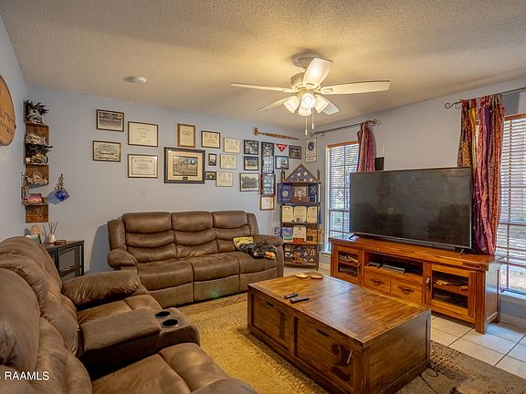 2nd image of 1310 Dulles Dr APT B