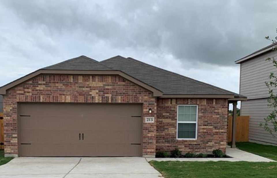 1st image of 213 Crescent Park Dr