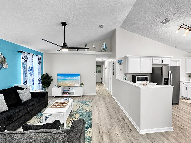 11720 Seashore Ln — Photo 14
