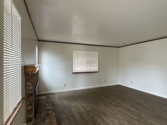 2nd image of 700-738 S Linwood Ave #4431-4445