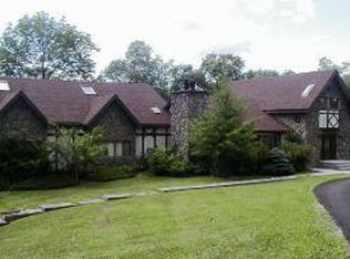 145 Binnewater Rd, Hopewell Junction, NY 12533