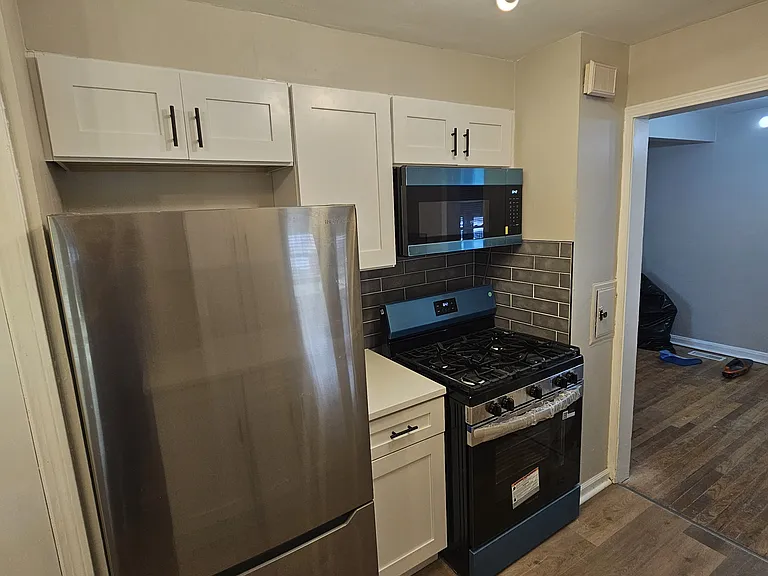 5635 South Blvd — Photo 7