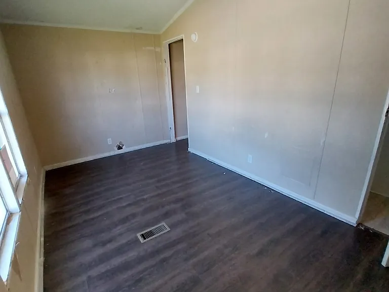 Sunset Ridge MHC — Photo 61