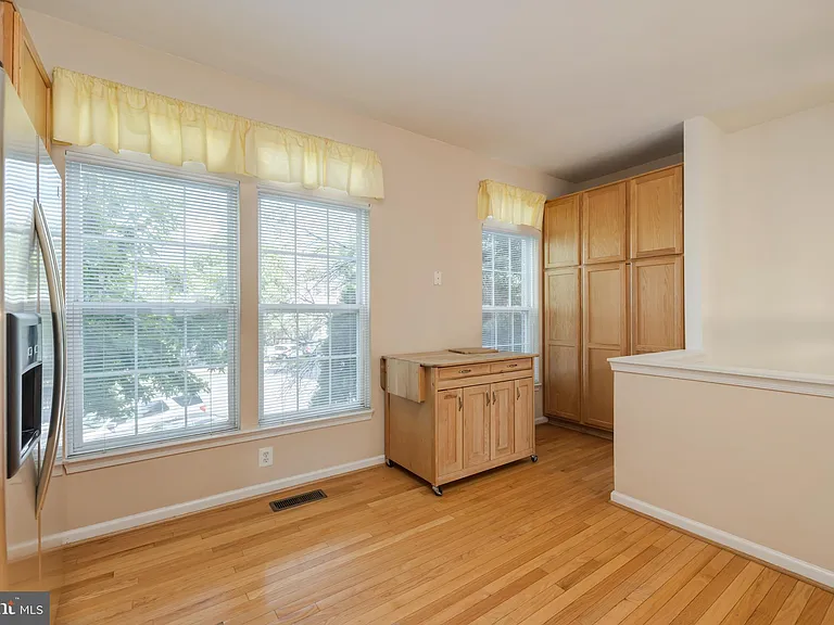5821 Pearson Ln — Photo 21
