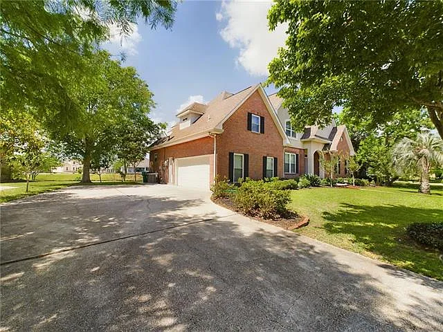 44 Oak Tree Dr — Photo 29