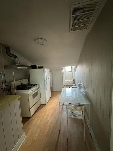 91 Lyon St Photo 1