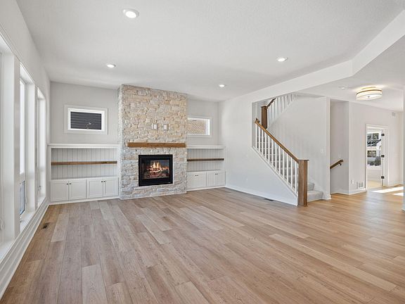 2nd image of 5028 Kyla Way SE
