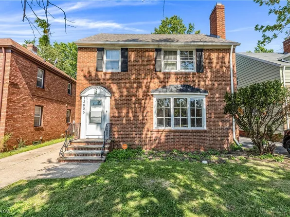 13605 Cedar Rd, University Heights, OH 44118